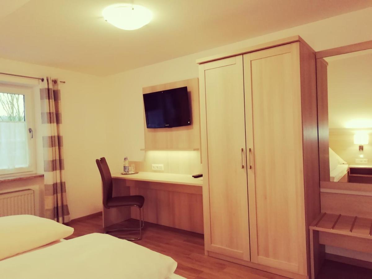 Buechelsteiner Hof Hotel Grattersdorf Bagian luar foto