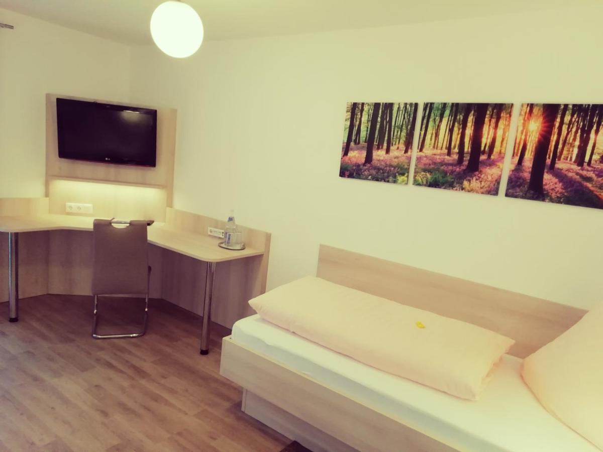 Buechelsteiner Hof Hotel Grattersdorf Bagian luar foto