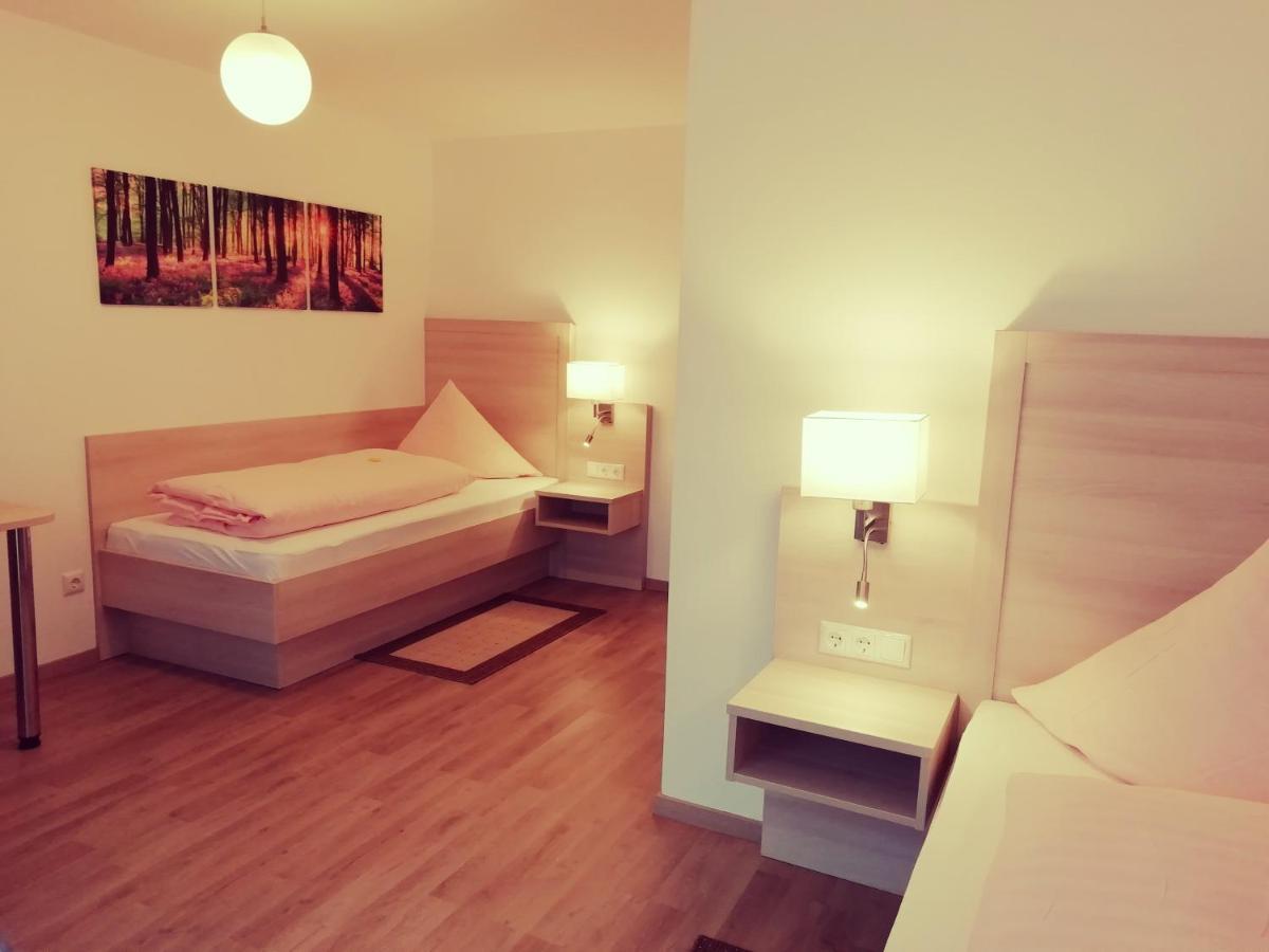 Buechelsteiner Hof Hotel Grattersdorf Bagian luar foto